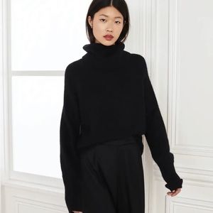 Baby Alpaca Peruvian Connection Black Cropped Turtleneck Sweater Sz M